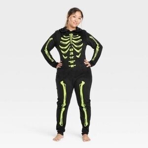 NWT. HYDE & EEK Women’s Skeleton Union Suit